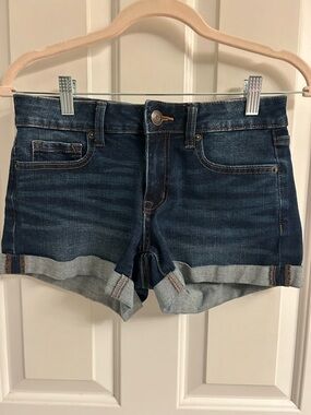 NWOT-Aeropostale Dark Blue Rolled Cuff Jean Shorts